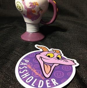 Disney limited Figment passholder magnet w/ mug